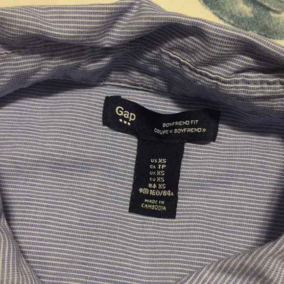 Gap button up - Picture 3 of 3